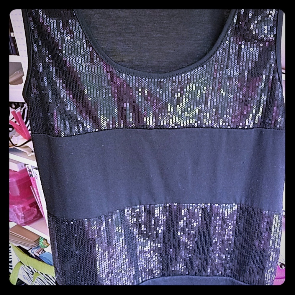 Black Sequined Sleeveless Top Size Small